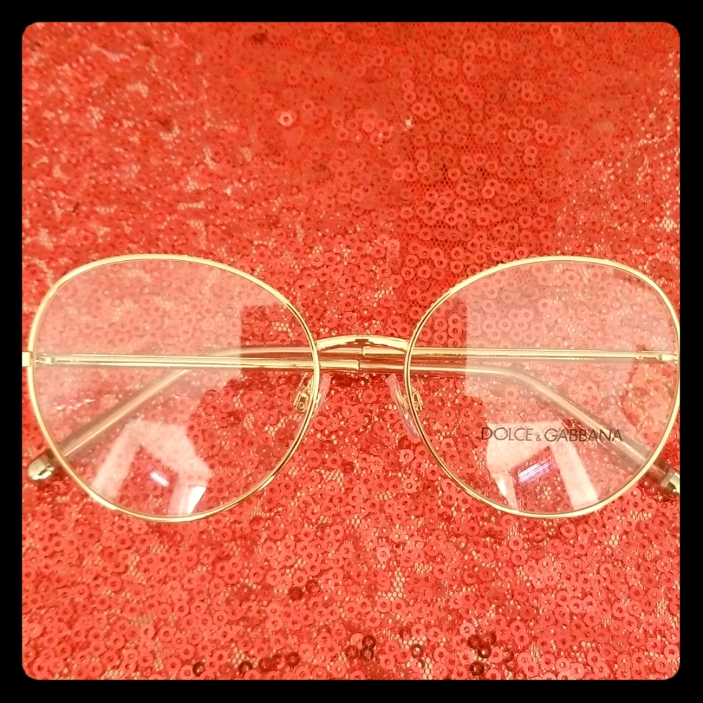 DOLCE & GABBANA AUTHENTIC GLASSES (CLASSY!)